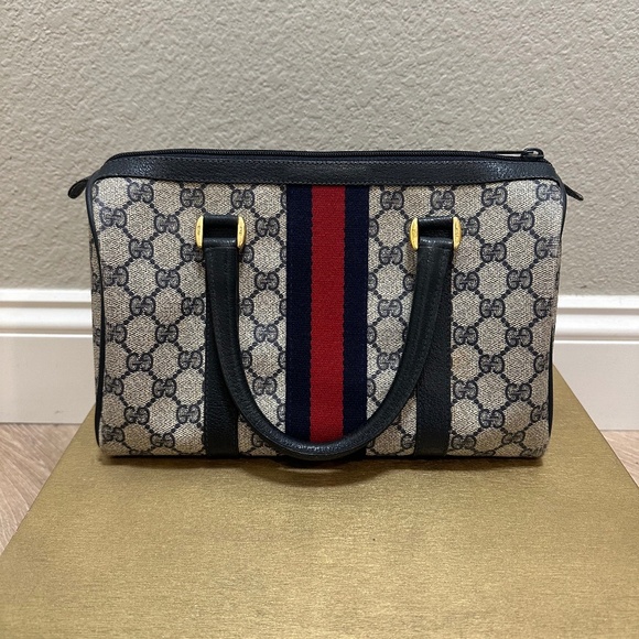 Gucci Vintage Boston Bag - Picture 11 of 17